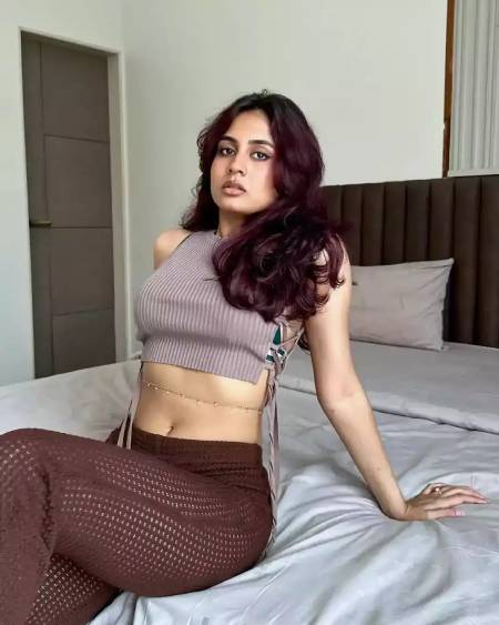 Dehradun Ghanta Ghar Escorts