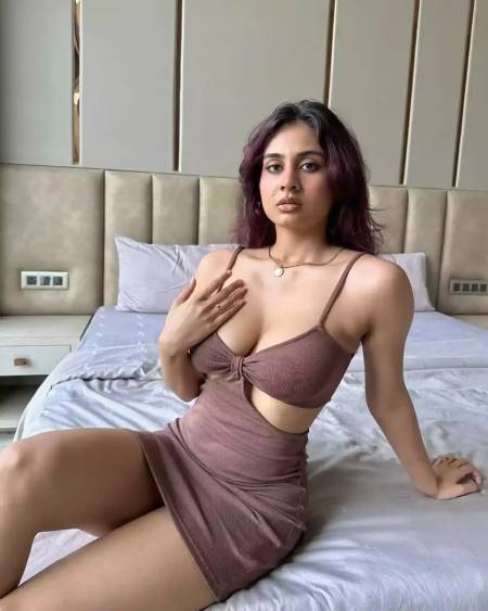 Dehradun Rajpur Road Escort service girl